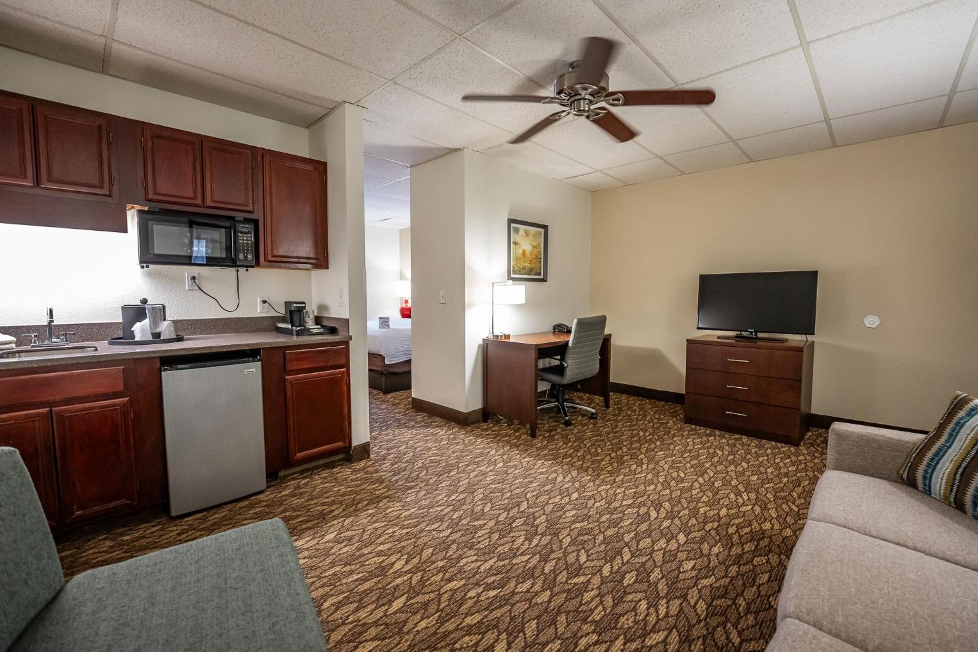 Christopher Inn And Suites Chillicothe Exterior photo